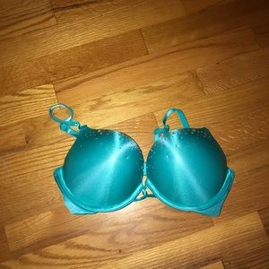 Victoria’s Secret Bra
